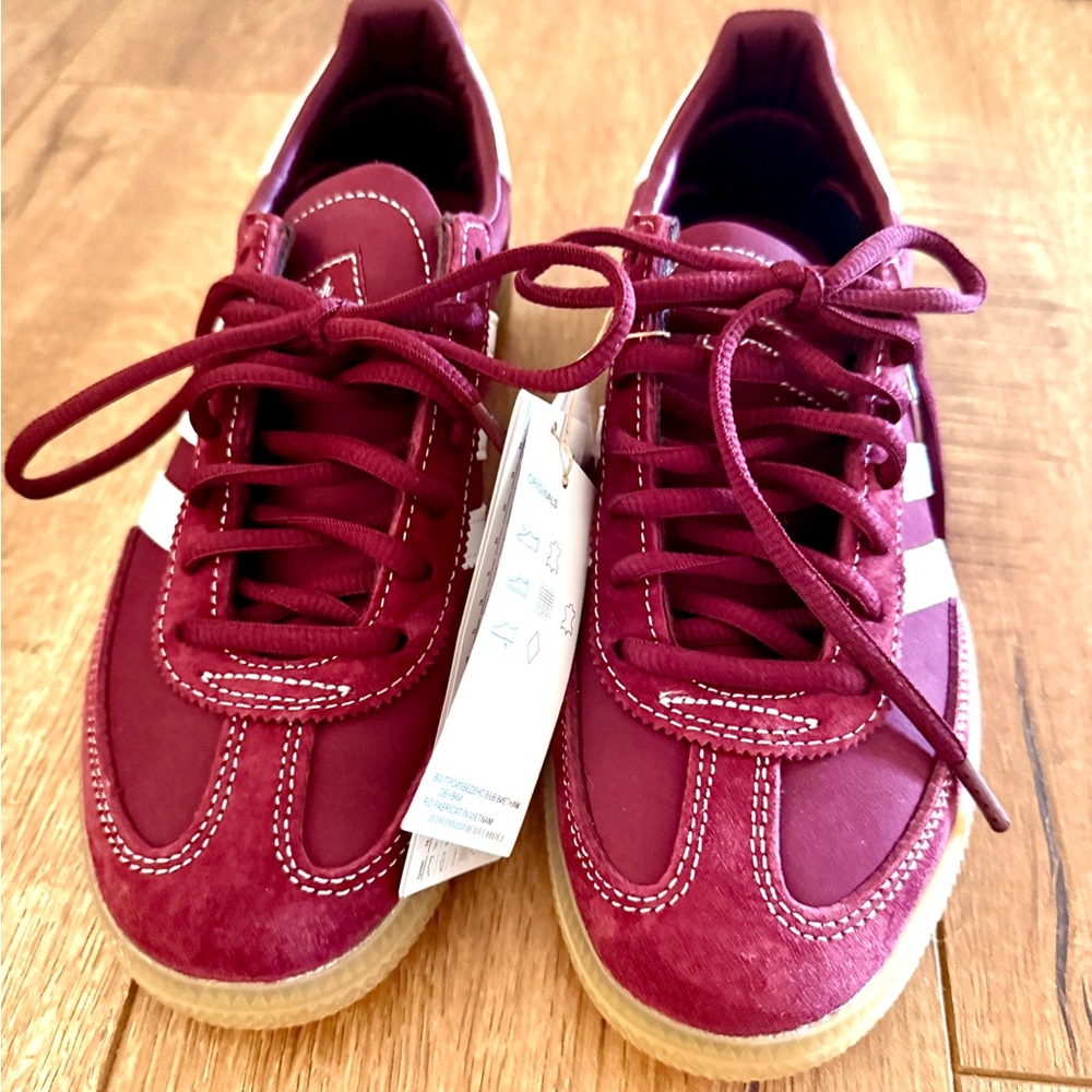 Adidas Handball Spezial  Burgundy with White Accents, Women size 8,5 New w tags!